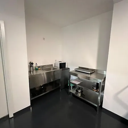 Apartament Checkpoint Ls 65 Mikroapartments Fuer Ein Bis Vier Personen *