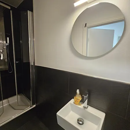 Checkpoint Ls 65 Mikroapartments Fuer Ein Bis Vier Personen Halle (Saale)