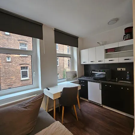 Checkpoint Ls 65 Mikroapartments Fuer Ein Bis Vier Personen *